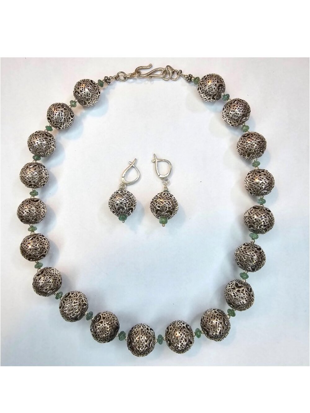 925 Sterling Silver Bali Flower Beads 17" Chocker Necklace & Earrings Set
